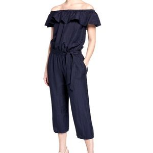 NWT Size 10 Tommy Bahama cropped jumpsuit with belt. On or off shoulder neckline